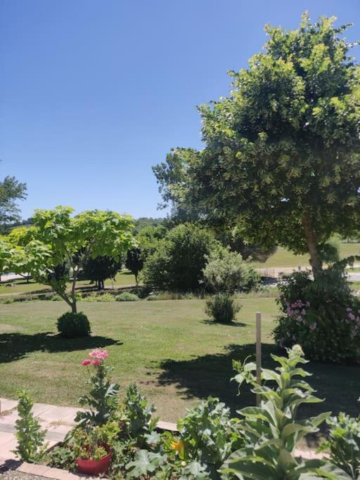 Saramon Grande Maison Avec Vue Sur Le Lac מראה חיצוני תמונה