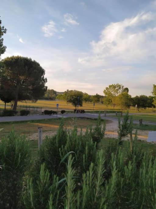 Saramon Grande Maison Avec Vue Sur Le Lac מראה חיצוני תמונה